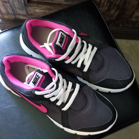 *SOLD* Nike - Picture 4 of 4